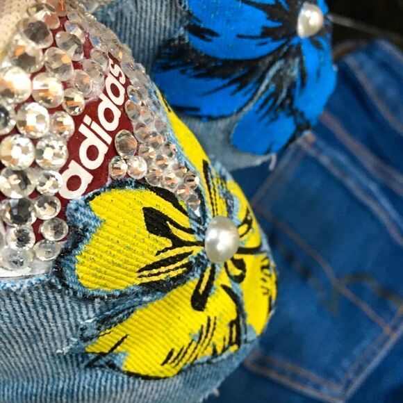 Custom distressed Bling Adidas! Super cute - Picture 4 of 10